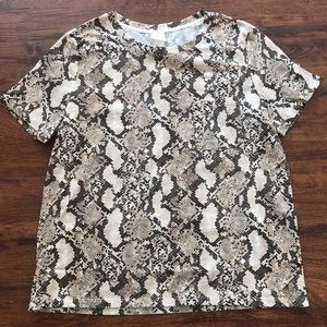 H&M SS snake skin tee